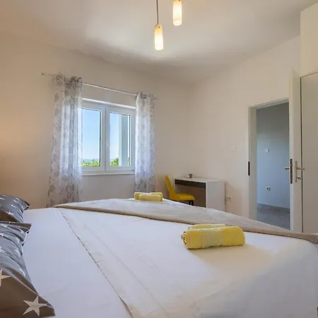 Bajic Casa de Férias Zezevica